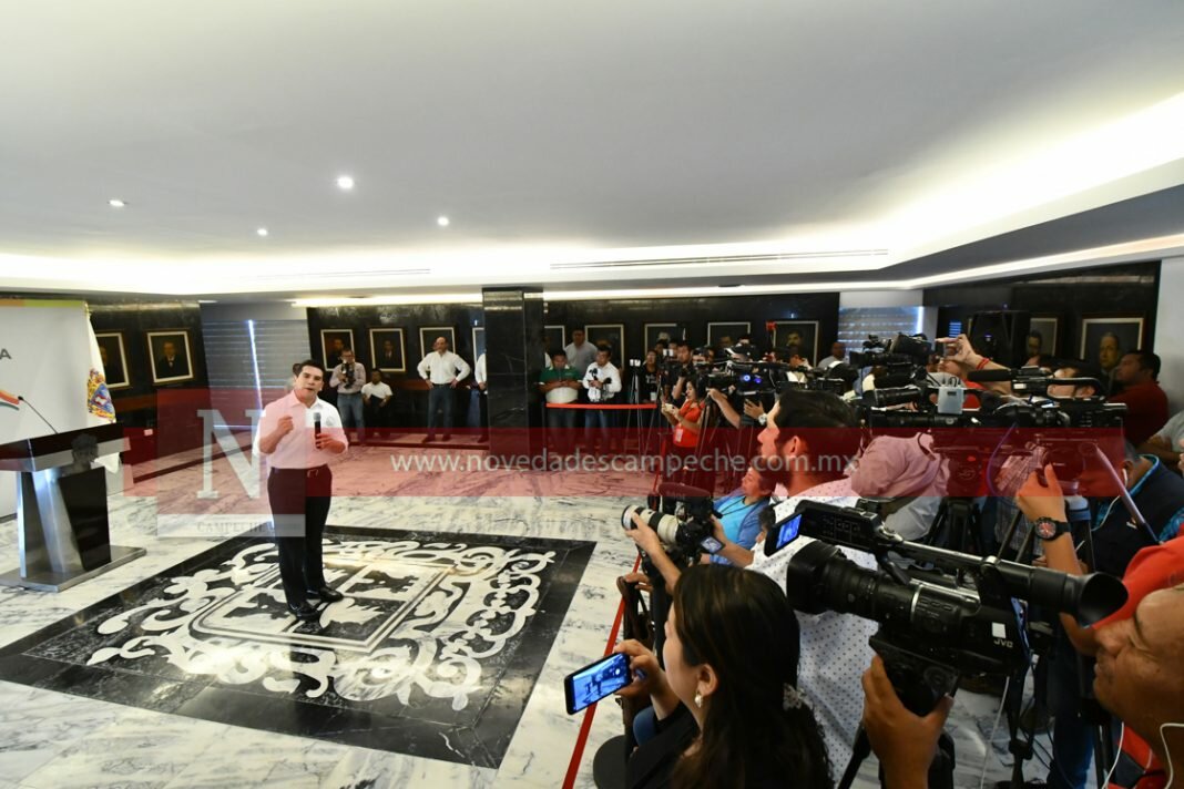 11JB.-Conferencia de prensa del Gobernador del estado, Alejandro Moreno Cardenas (21)