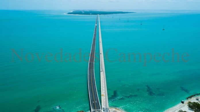 La obra se edificó en un tiempo récord que llevó 24 meses y 19 días.