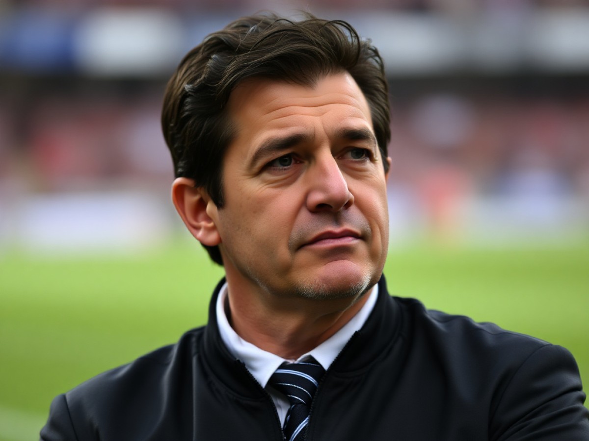 Álvaro Morales arremete con todo contra Javier Aguirre