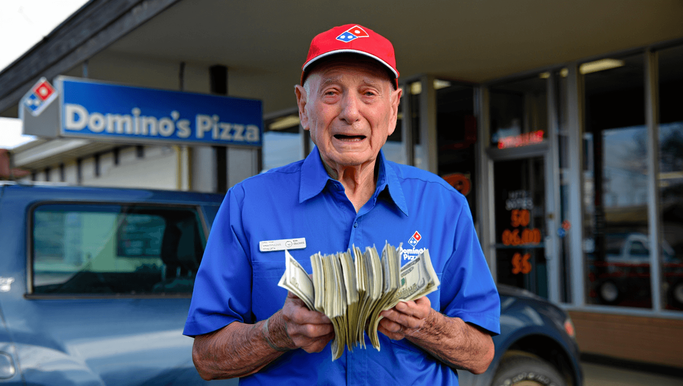 (UPDATE) Aging Pizza Delivery Driver Gets $100K Tip After Conscientious Effort Goes Viral