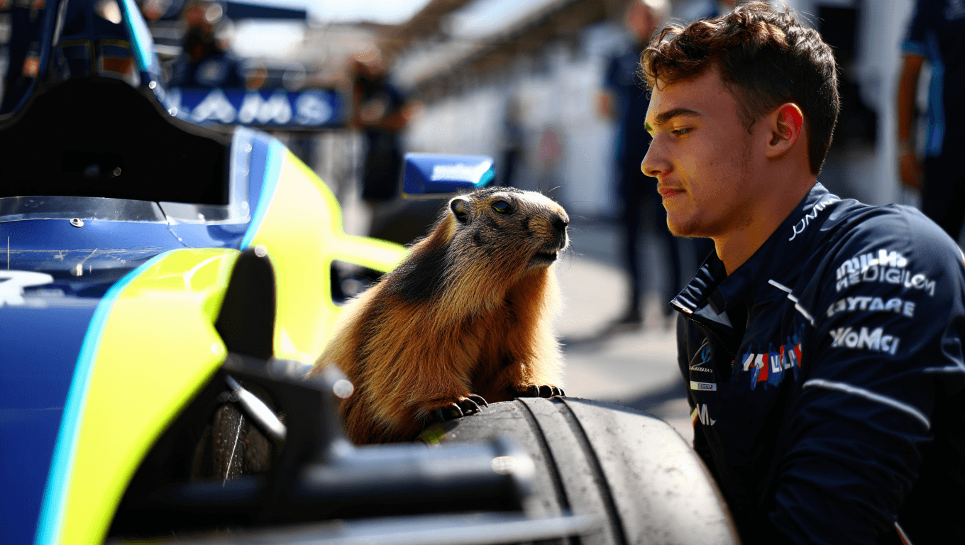 Alex Albon, piloto de Williams, sufre desafortunado accidente con una marmota