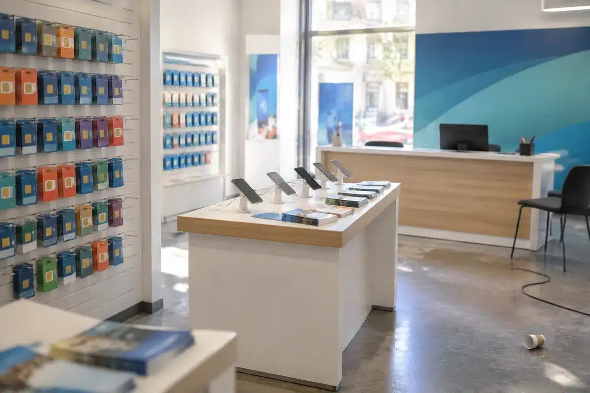 AT&T México: factura 1,240 millones de dólares y tiene margen operativo de 3.6%