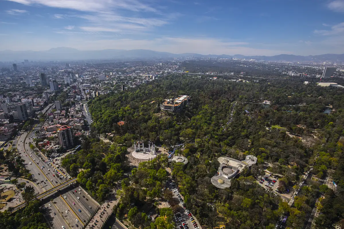 Bosque de Chapultepec: funciones de drones gratuitas a las 19:45 y 21:45